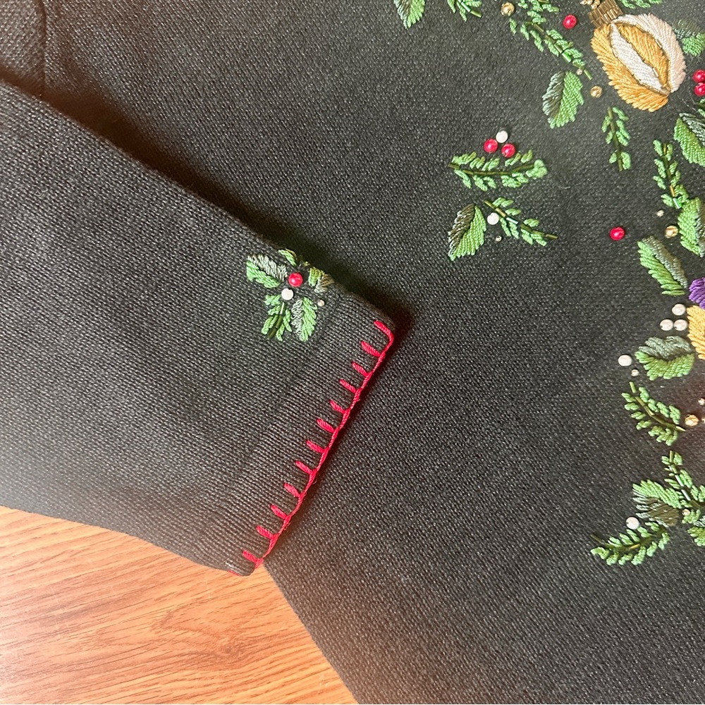 Women’s 2X Black Green Red Embroidered Beaded Ugly Chri‎ Sweater - Picture 13 of 13